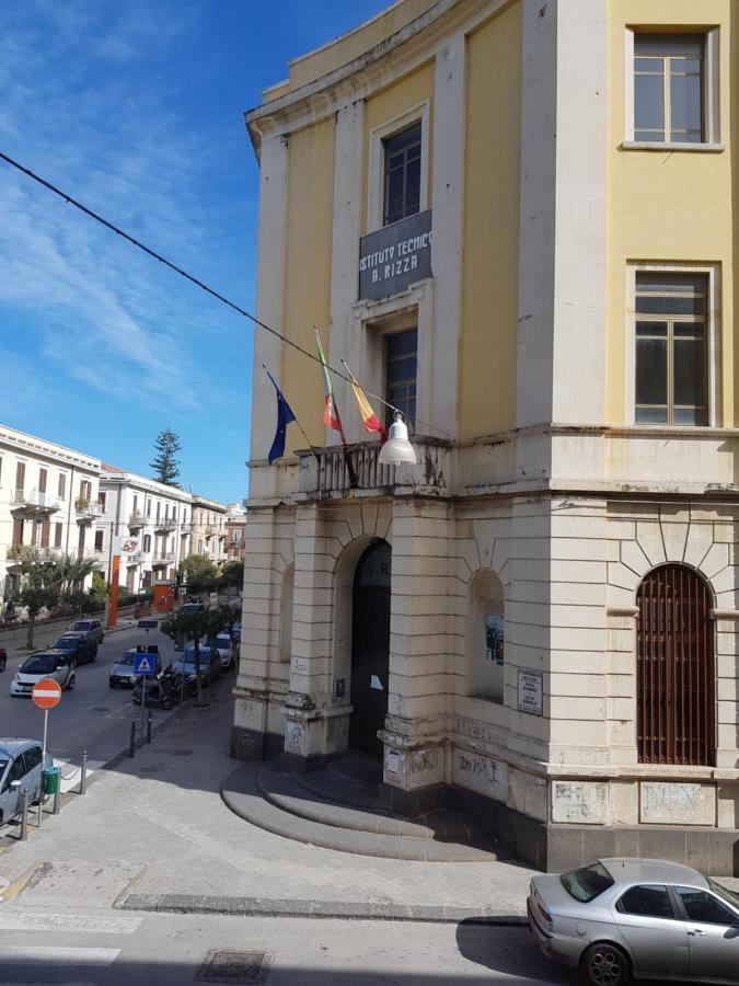 Casa Diaz Apartment Syracuse Bagian luar foto
